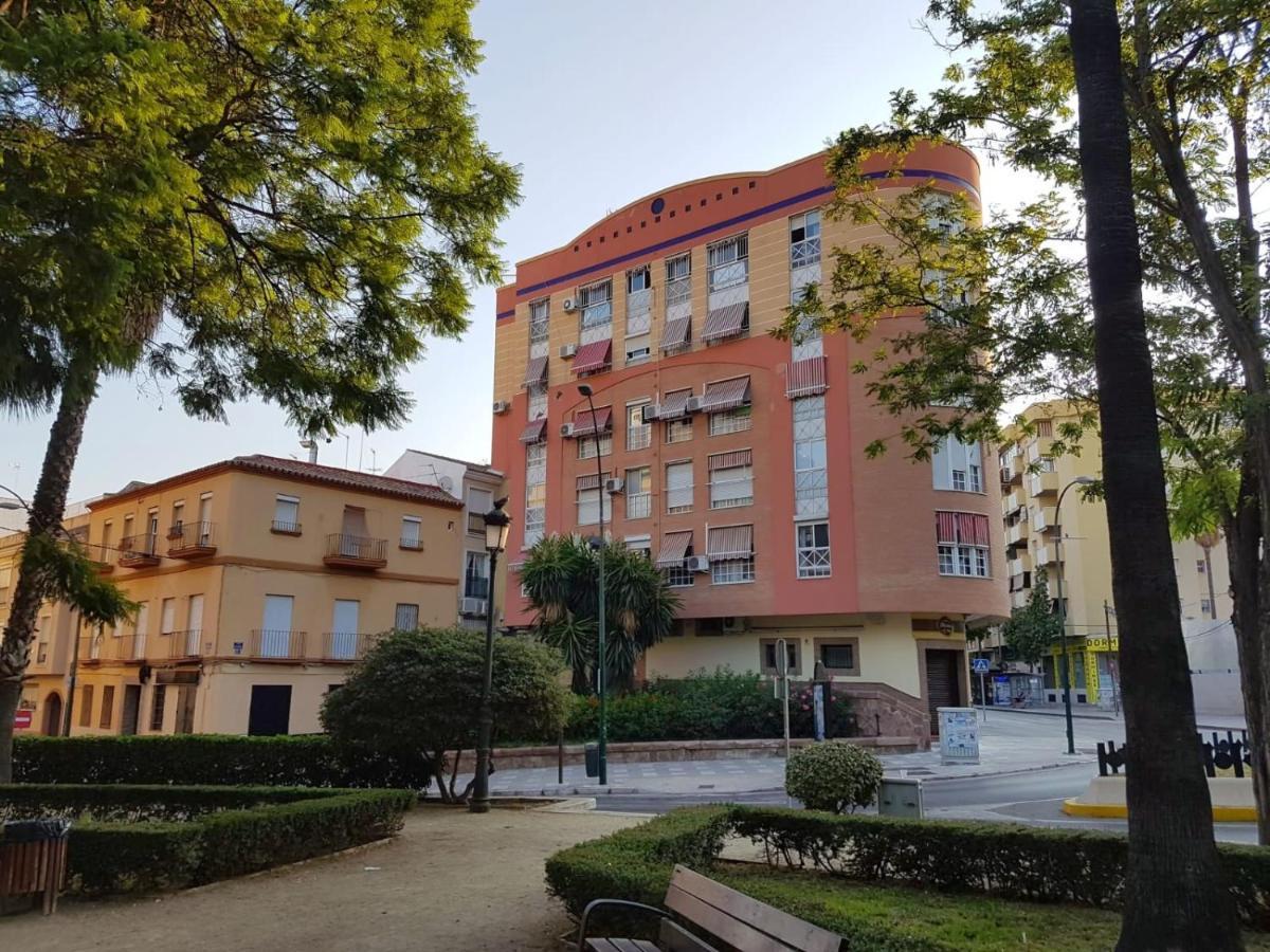 Apartamento Plaza Capuchinos Daire Málaga Dış mekan fotoğraf